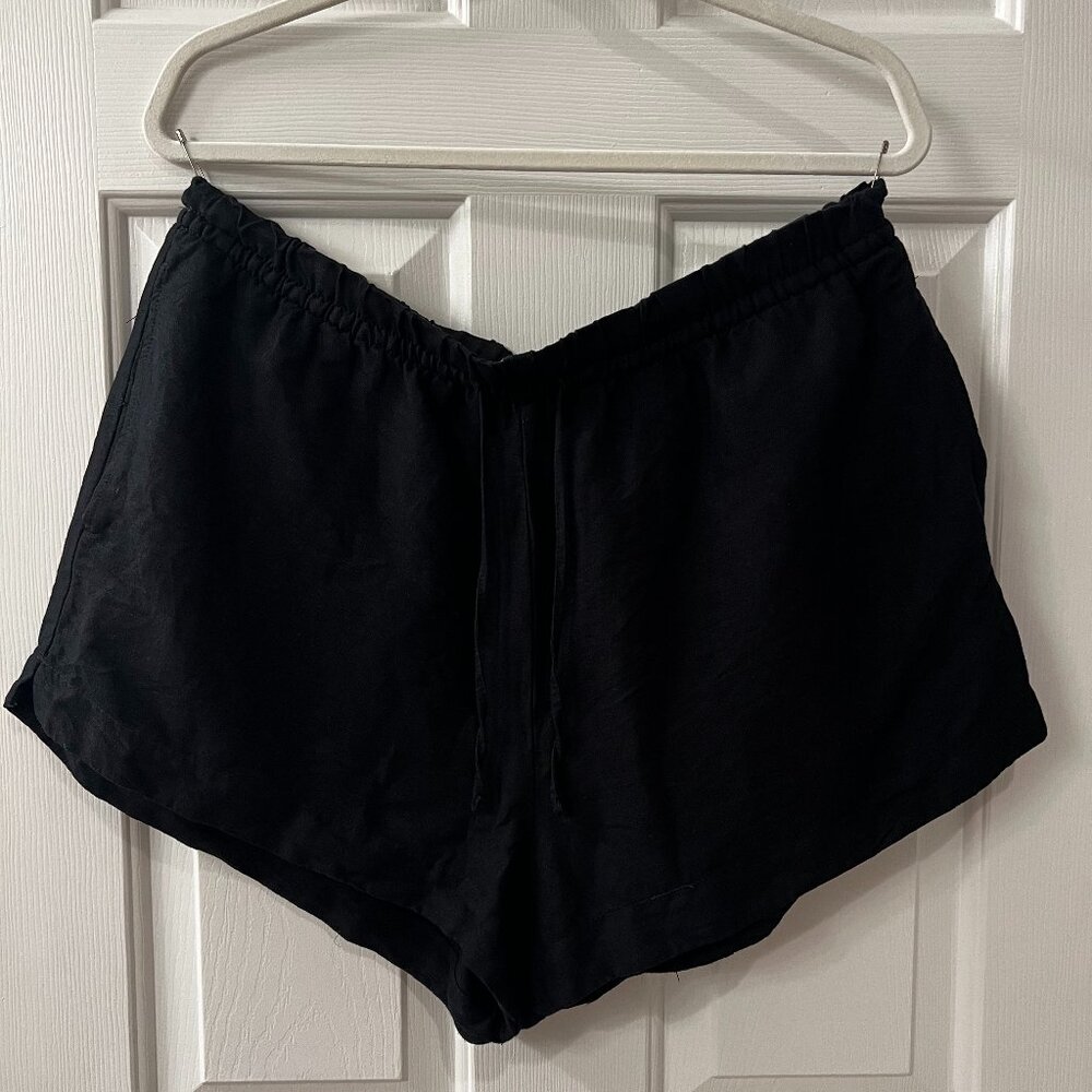 H&M Linen Blend Shorts L